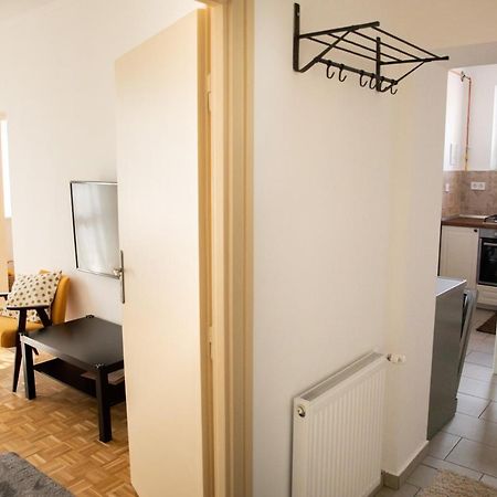 Firpo Apartman Eger Buitenkant foto